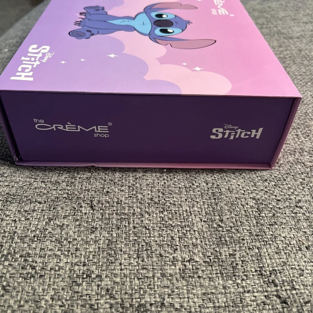 The‎ Creme Shop Disney Stitch Purple Fantasy Spa Set